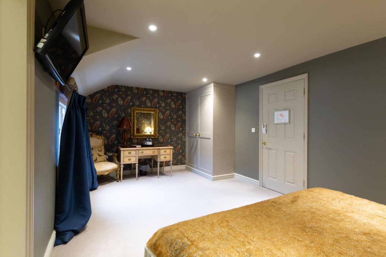 The Crown, Bildeston Hotel ภายนอก รูปภาพ