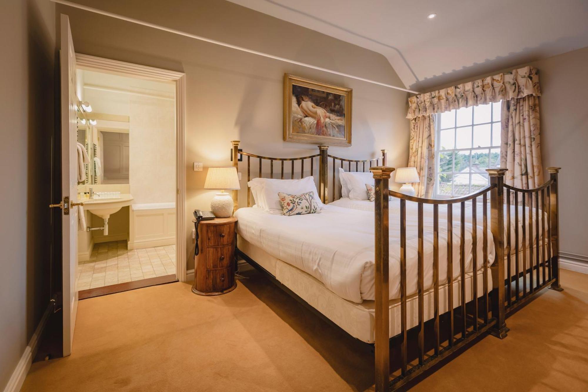 The Crown, Bildeston Hotel ภายนอก รูปภาพ